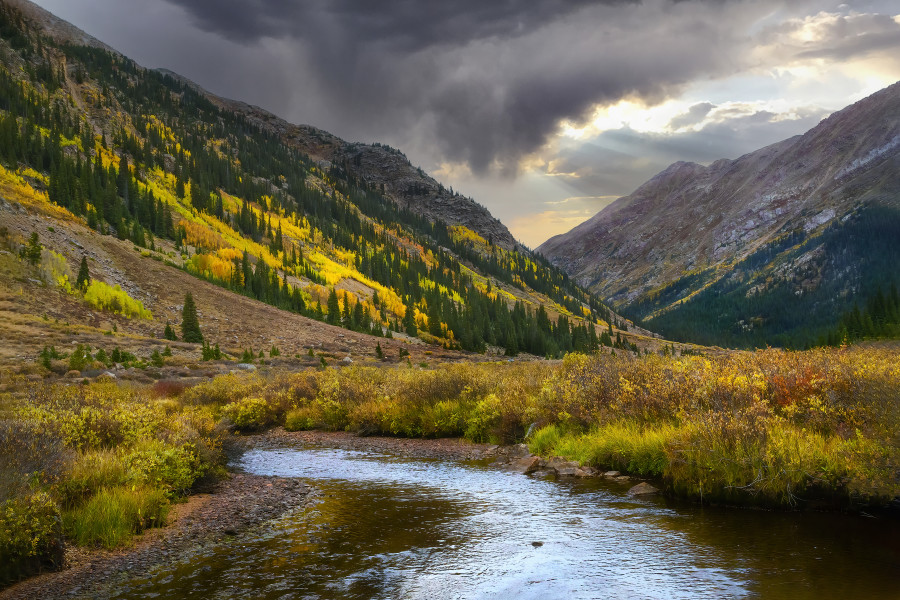 Road to Maroon Bells CO